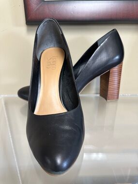 Franco Sarto black leather round toe wood stack heel size 10